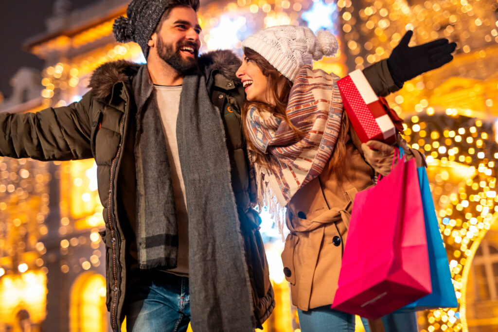 Couple doing Christmas shopping